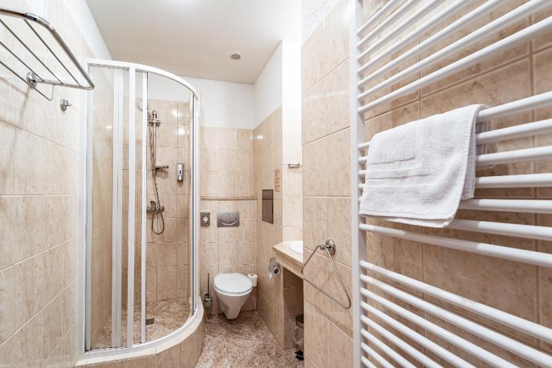 Suite image 4