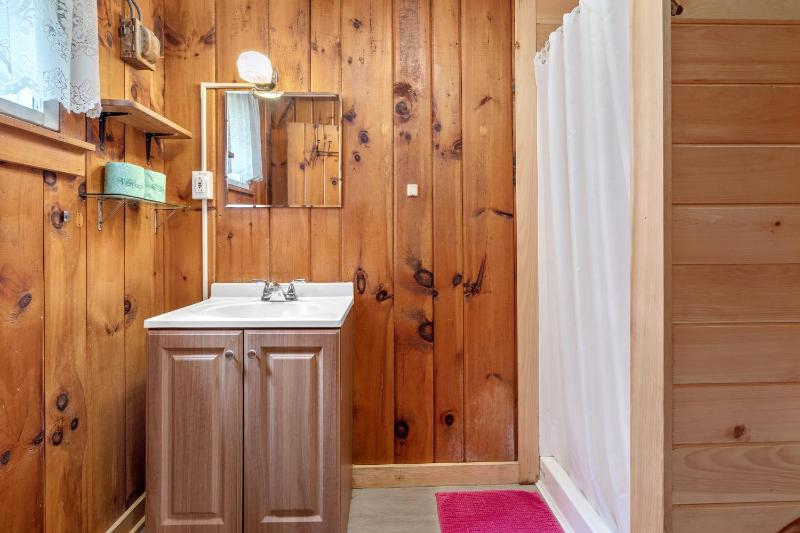 Two-Bedroom Cottage - Cove 1 image 1