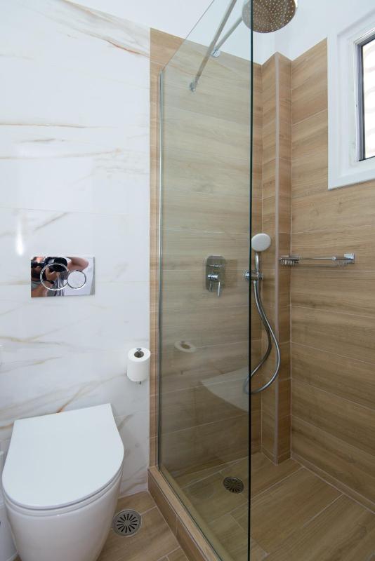 Single Room image 2