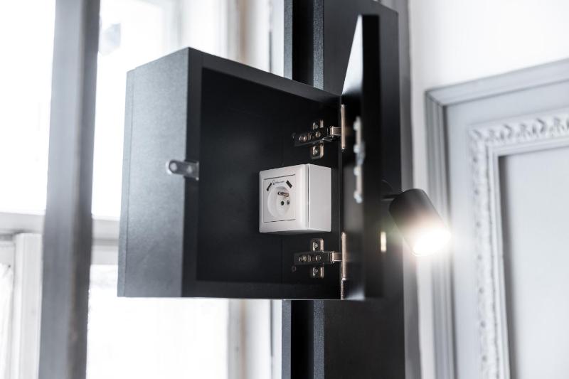 Quadruple Room with 4 Bunk Beds image 3