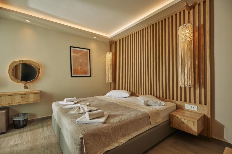 Luxury Double Room image 1