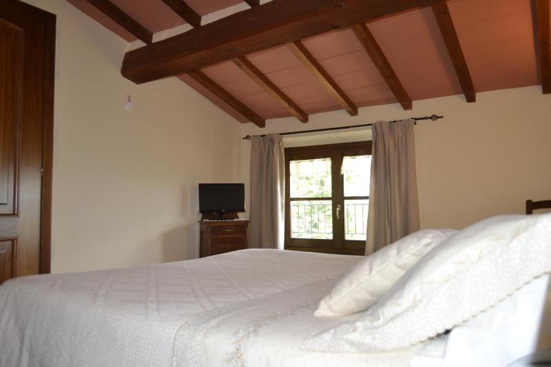 Double Room image 3
