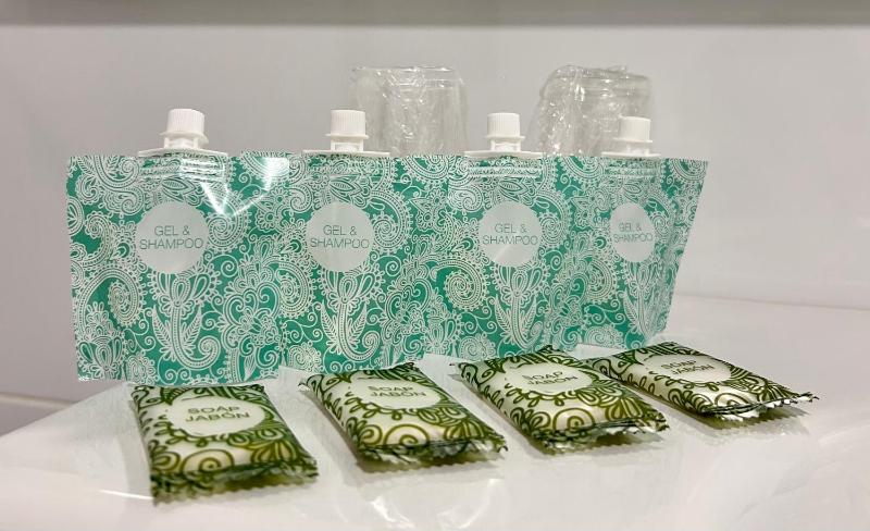Twin Room image 1