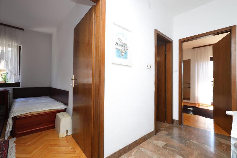 Apartments with parking space Baska Voda Makarska - 21337 - image 7