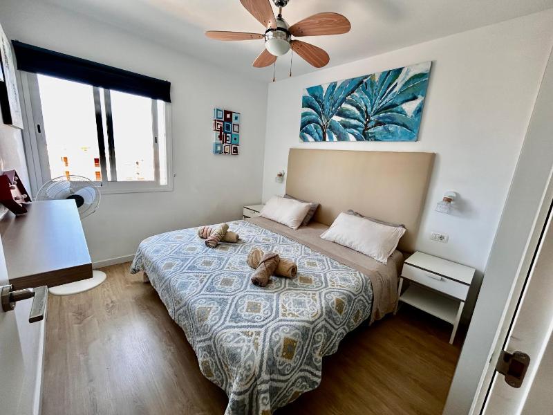 Delicious Los CristianosAchacay2bdr 2bathr Beach close wifi free - image 7