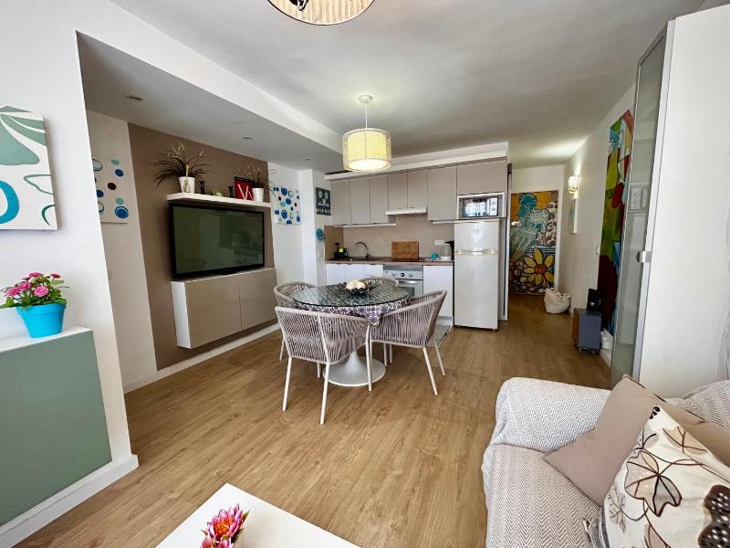 Delicious Los CristianosAchacay2bdr 2bathr Beach close wifi free - image 17