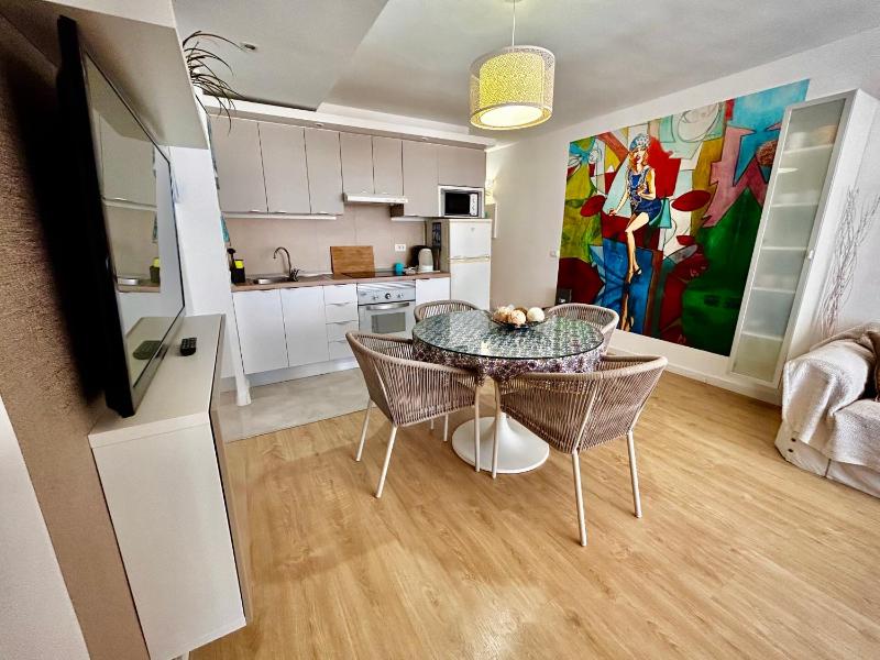 Delicious Los CristianosAchacay2bdr 2bathr Beach close wifi free - image 24