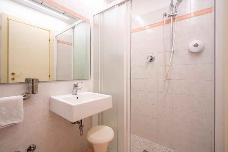 Hotel Astor - image 23