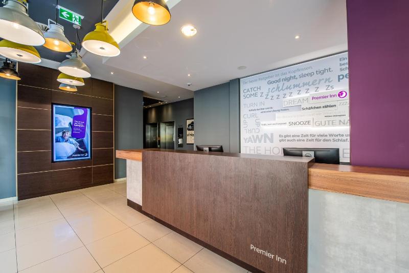 Premier Inn Nürnberg City Centre - image 24