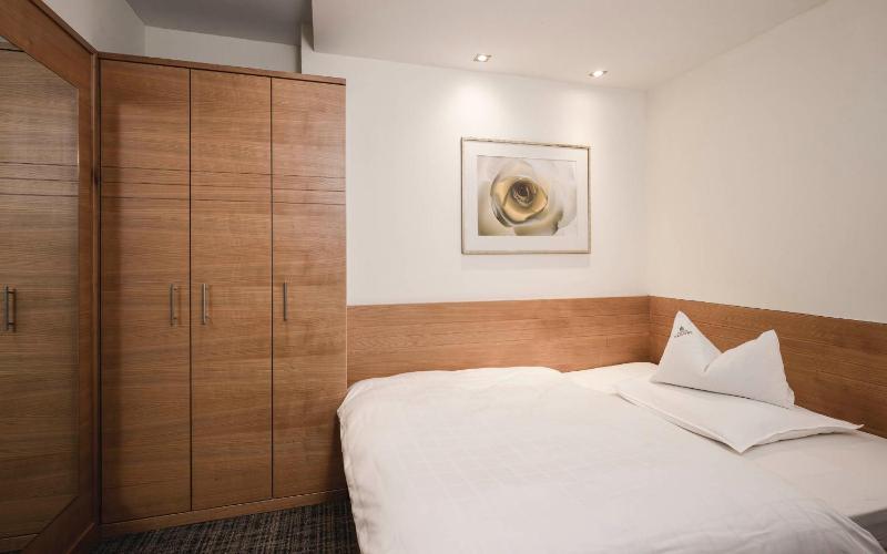 Suite image 3