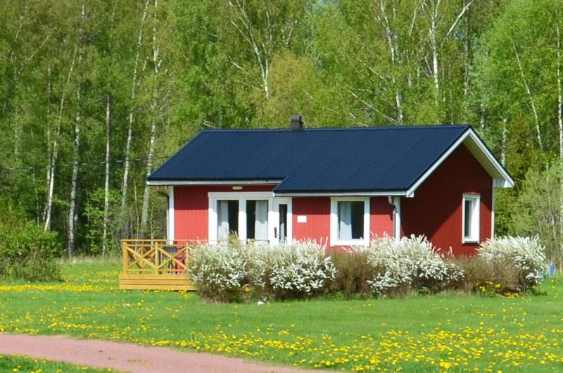 Two-Bedroom Cottage (4-5 Persons) image 1