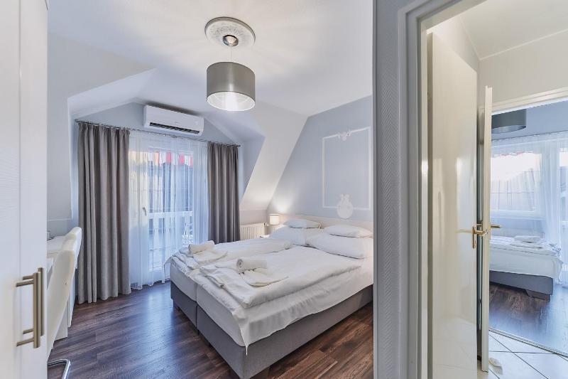 Two-Bedroom Apartment with Balcony image 1