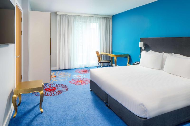 Standard Room image 1