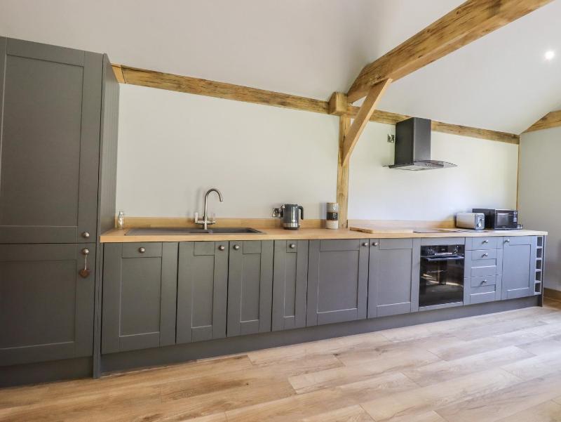 Ulverston House Annex - image 6