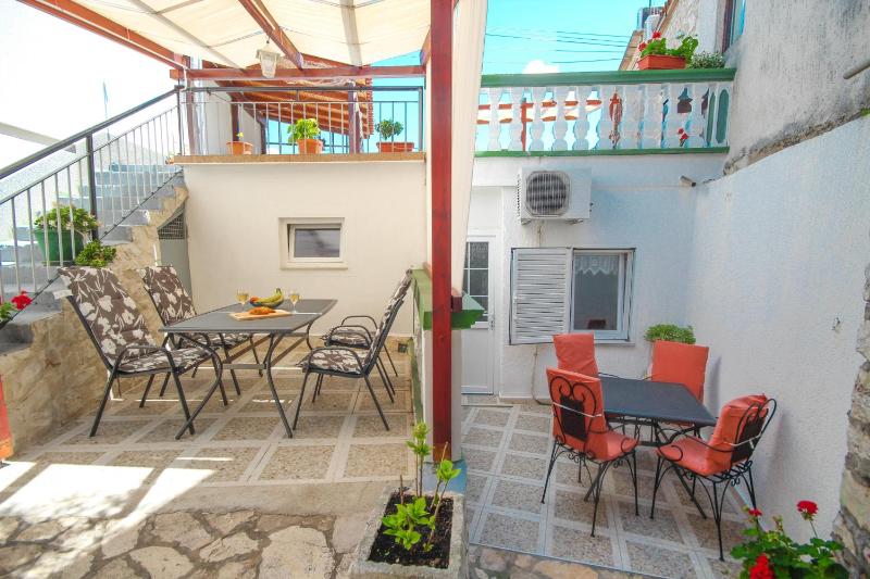 Studio with Terrace image 4