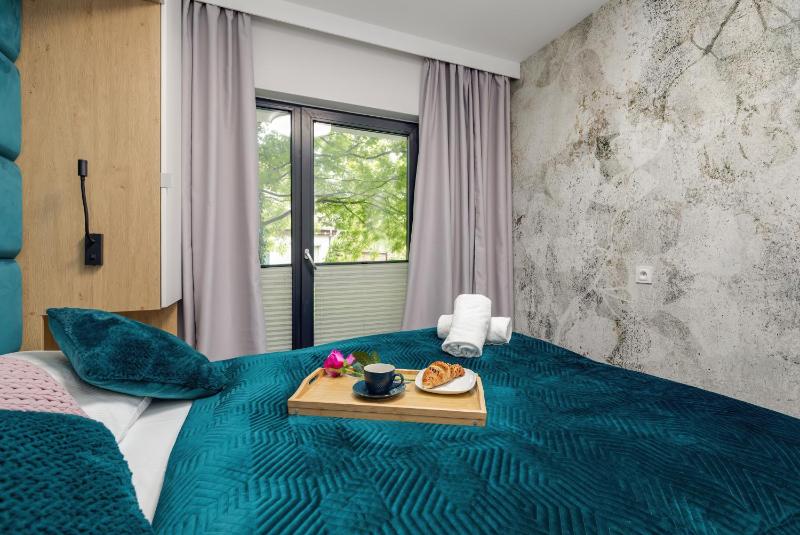 Luxurious Little Laguna Apartments SPA & Gym by Renters Prestige - image 20