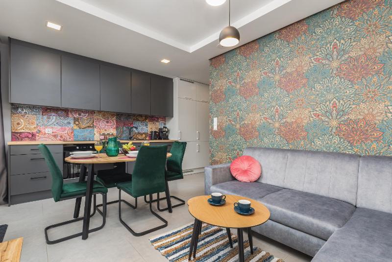 Luxurious Little Laguna Apartments SPA & Gym by Renters Prestige - image 19