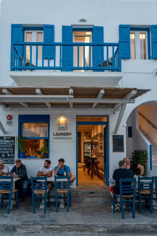 Liana sunset - image 8