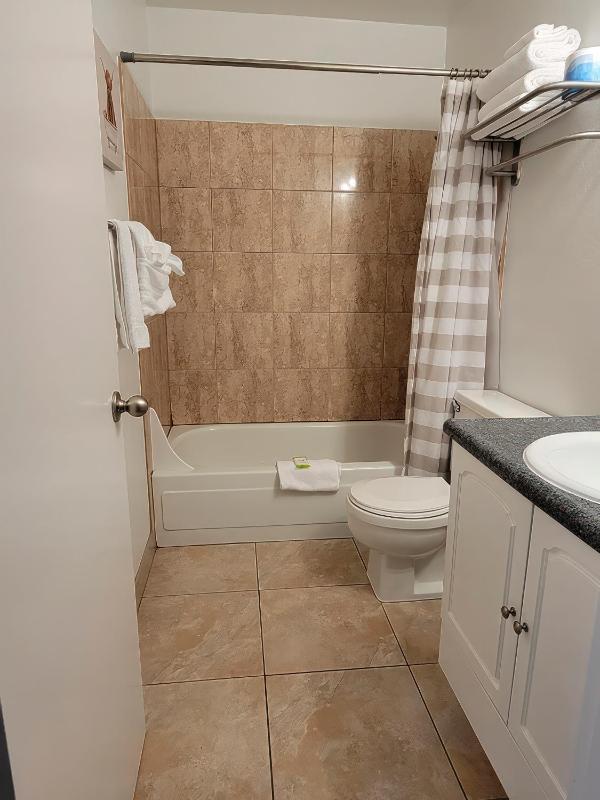 	1st Floor Deluxe Condo - Dunes View (Non Pet Friendly) image 3
