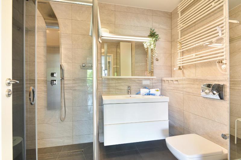 Apartamenty Horyzont SeaView by Rent like home - image 34