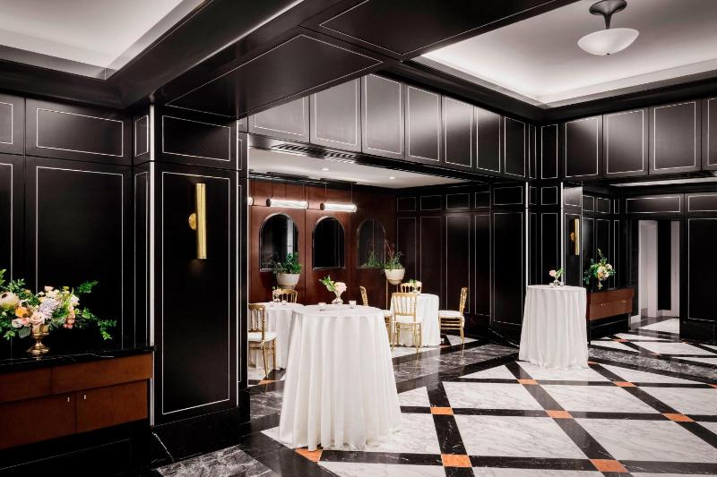 Perry Lane Hotel a Luxury Collection Hotel Savannah - image 40
