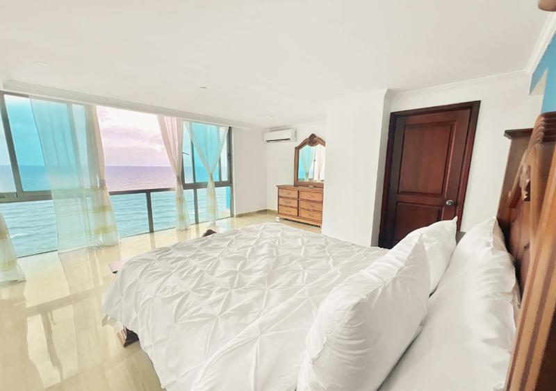 Exclusive 3 BDR Gym & Pool SeaView Luxury Tower - image 9