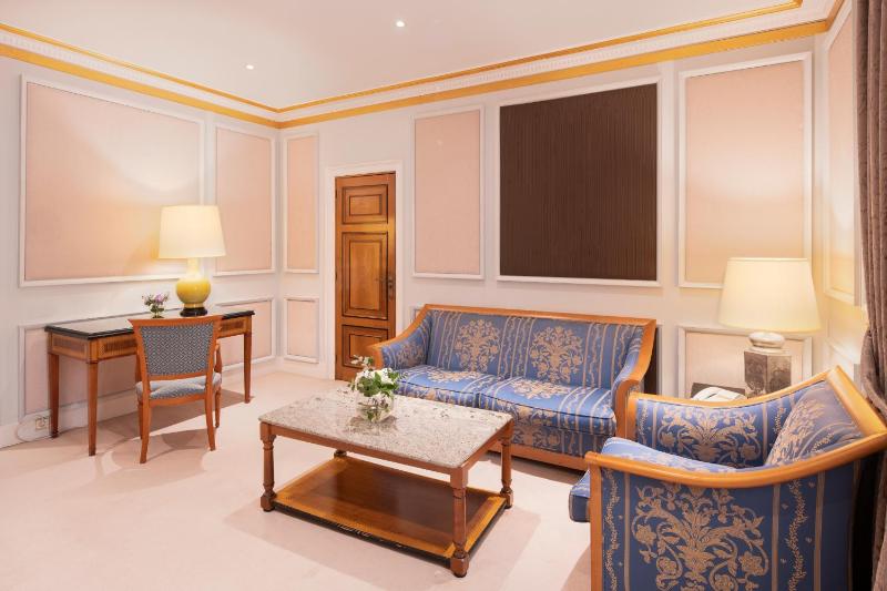Eurostars Hotel De La Reconquista - image 15