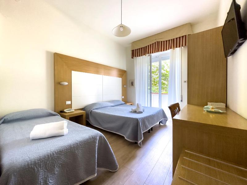 Triple Room image 1