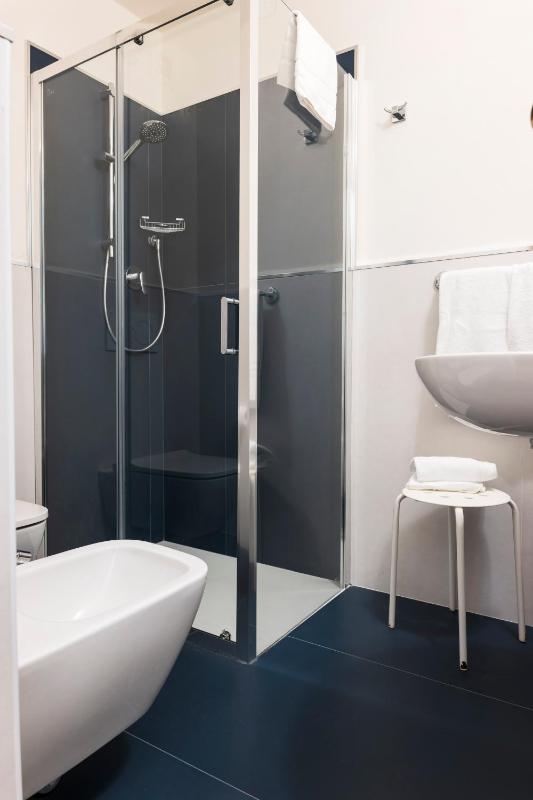 Triple Room image 3