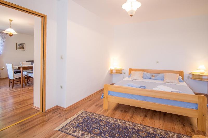 Apartments Durda - image 34