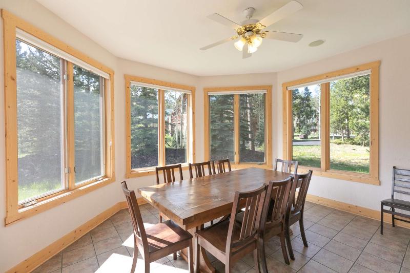 Hohenmark Haus Home: Great Year-Round Location - image 24