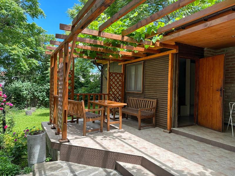 Bungalow image 4