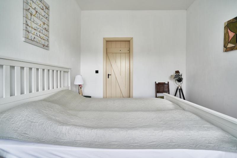Double Room with Park View image 3