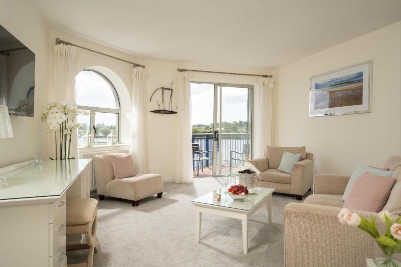Executive Suite - Adults Only image 3