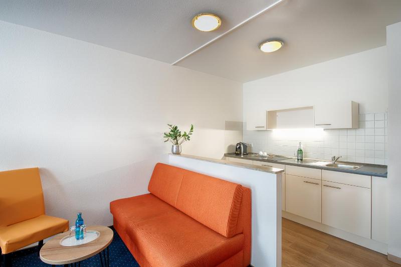 Superior Double Room image 4