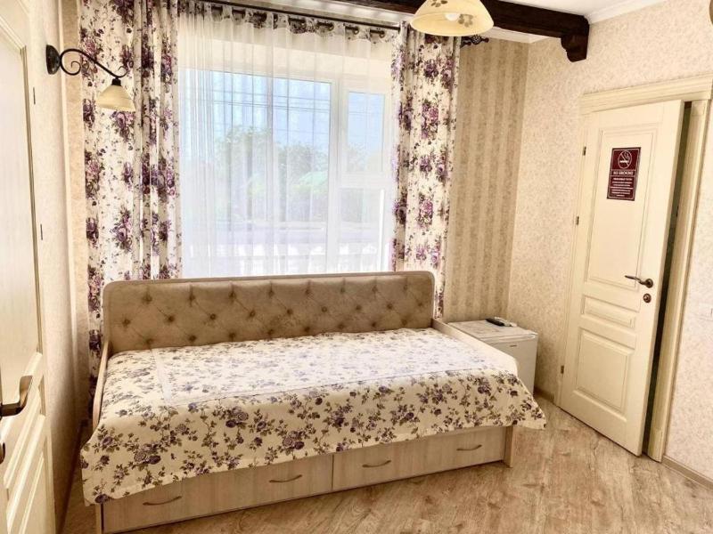 Triple Room image 1