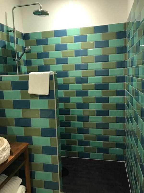Double Room with Sea View image 3