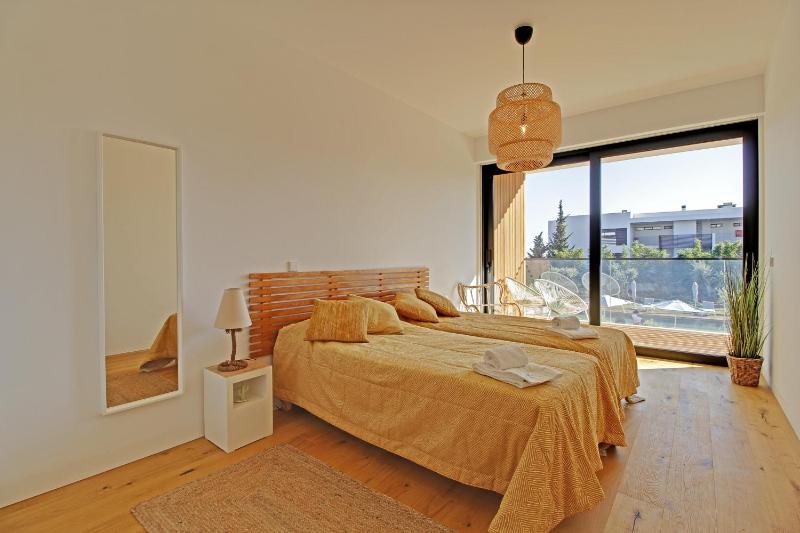 White & Nature Apartment - image 4