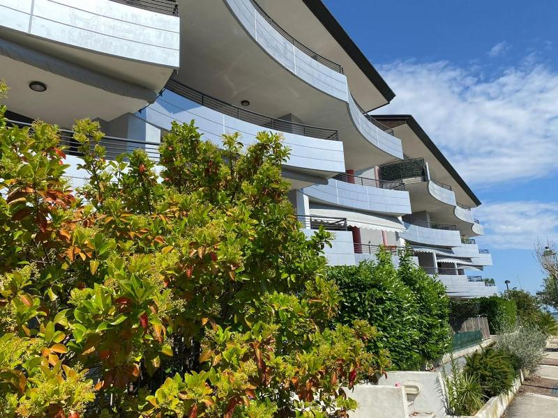 Costa Azzurra Apartment - image 25
