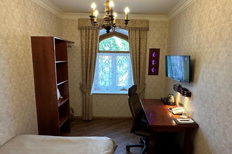 Single Room image 2