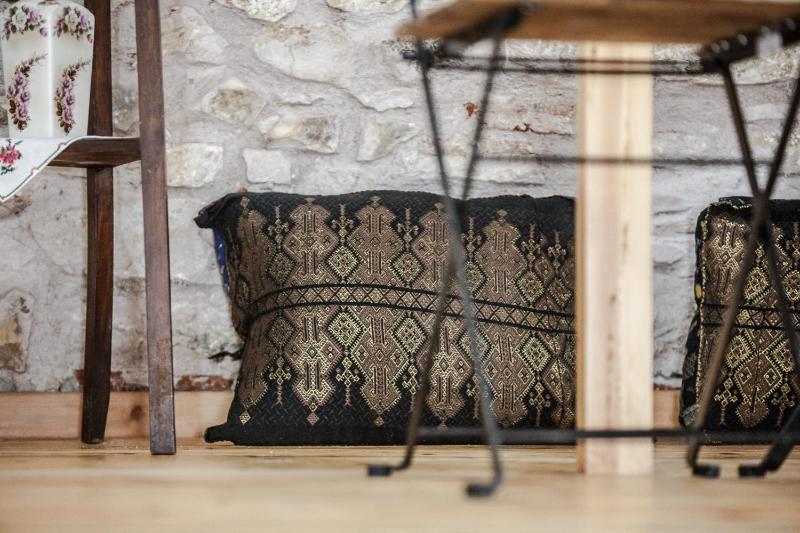 Cicones Boutique Apartments - image 18