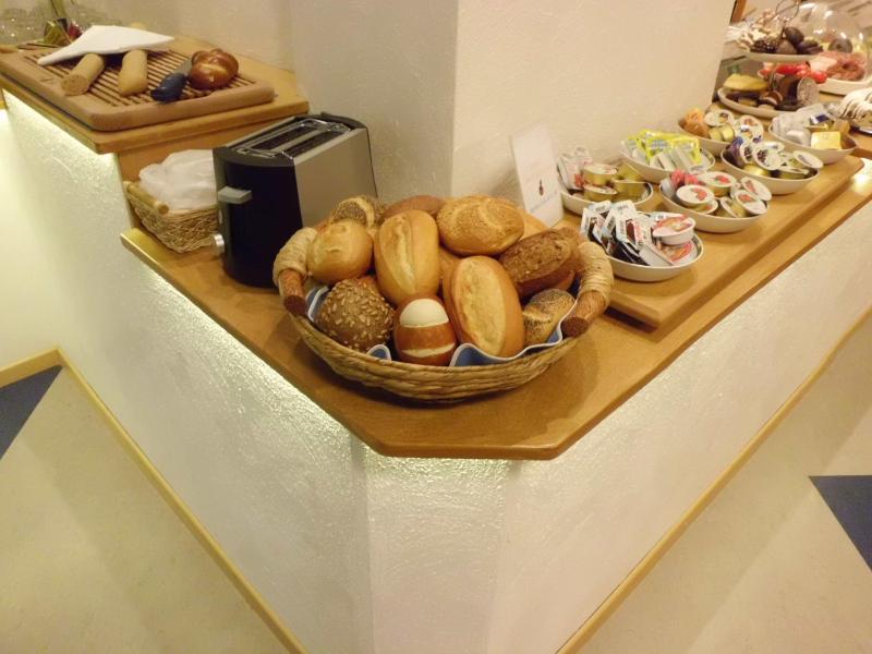 Smile Hotel - image 22