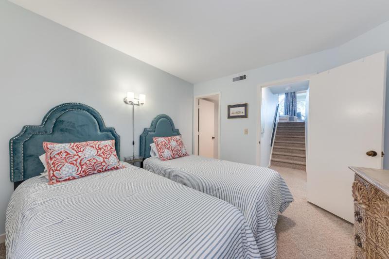 1715 Shelter Cove Villa - image 27