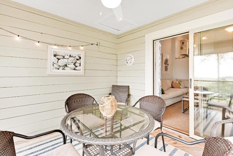 1715 Shelter Cove Villa - image 4