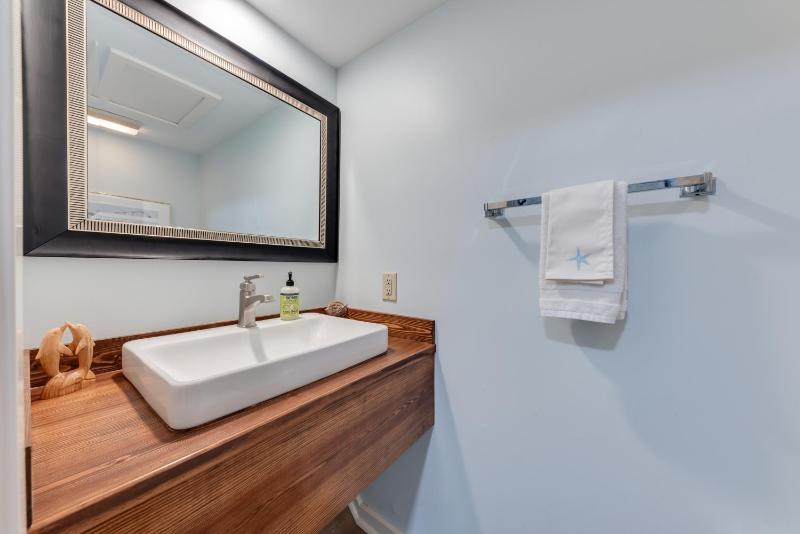 1715 Shelter Cove Villa - image 24