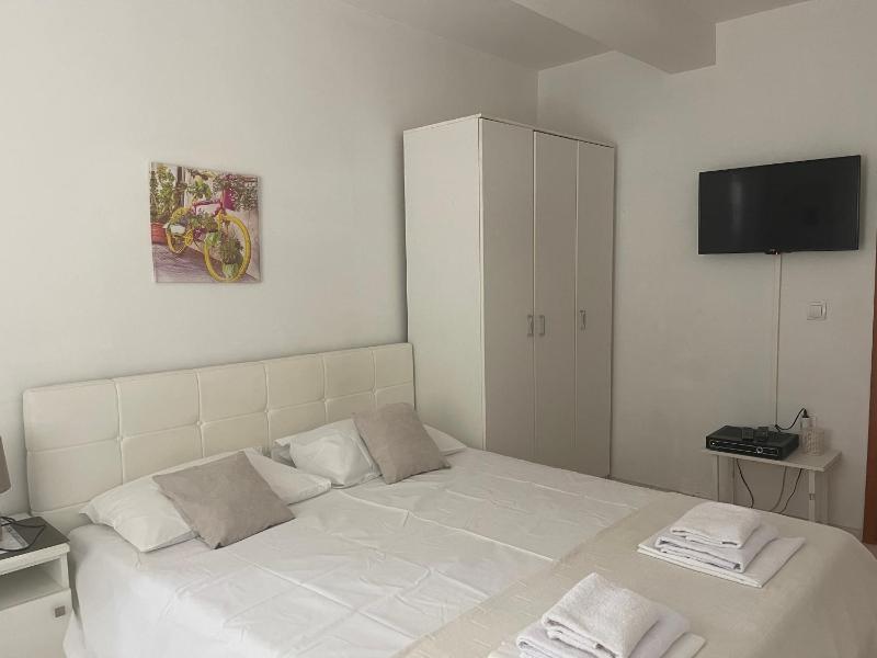 Guest House Jasna - image 16