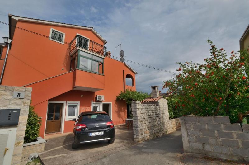 Apartment Tenci Images