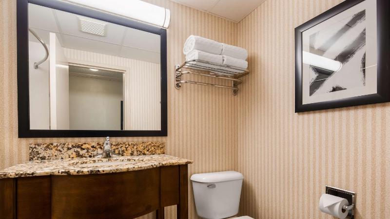 Business King Room - Non-Smoking image 2