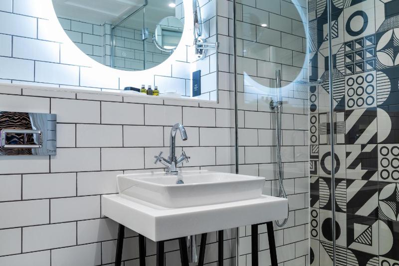 Cinematography, Guest room, 1 King image 2