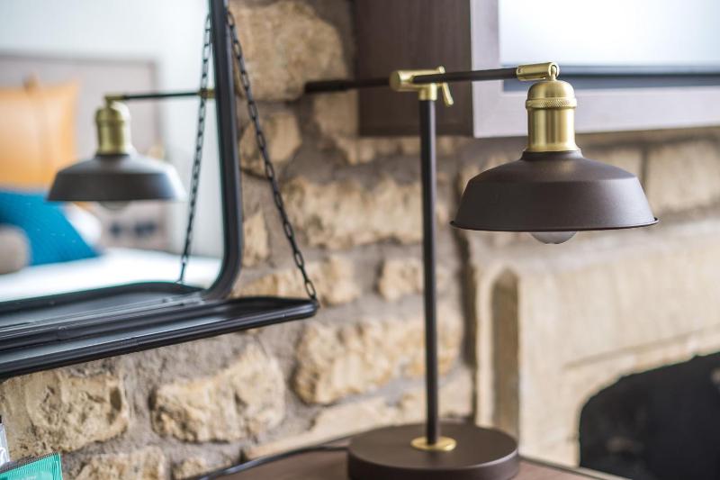 Cinematography, Guest room, 2 Twin/Single Bed(s) image 4